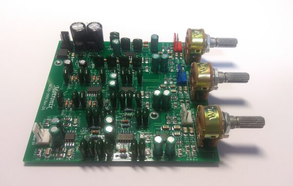 MCRS-3WN/DR 3Way Active System Stereo Electronic Crossover with 24db Low/Mid/High Filters - Image 11
